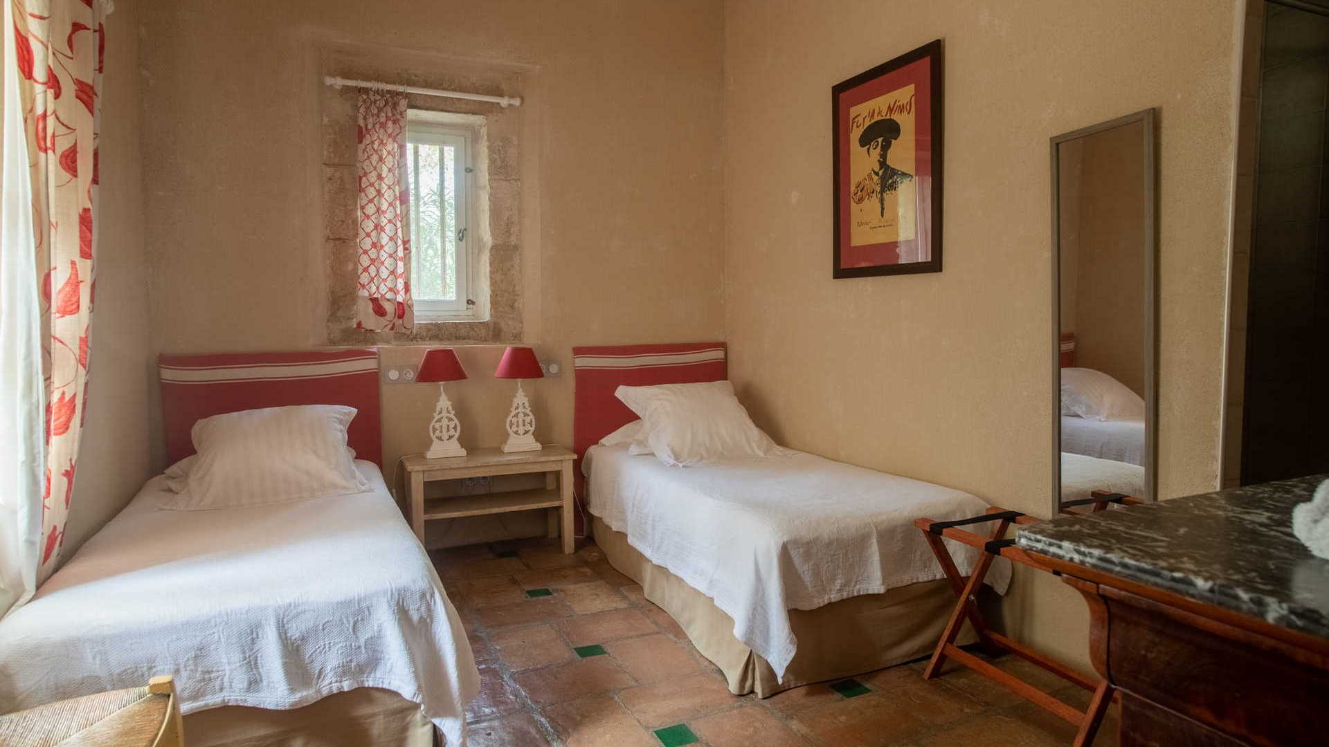 Chambre avec lits simples Le Four à Pain, Séjour Arles - Domaine des Clos